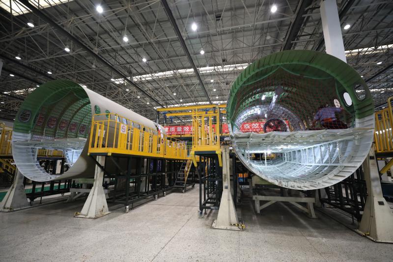 (沈飞国际a220生产车间.