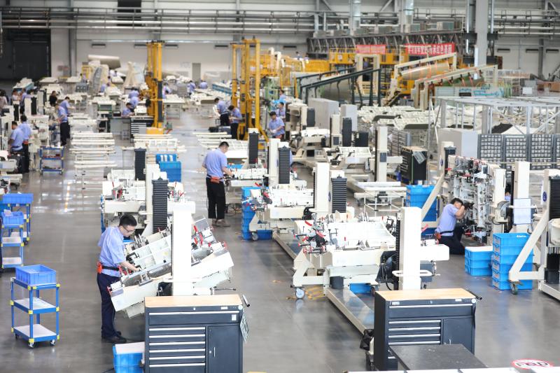 (沈飞国际a220生产车间.沈铨摄)