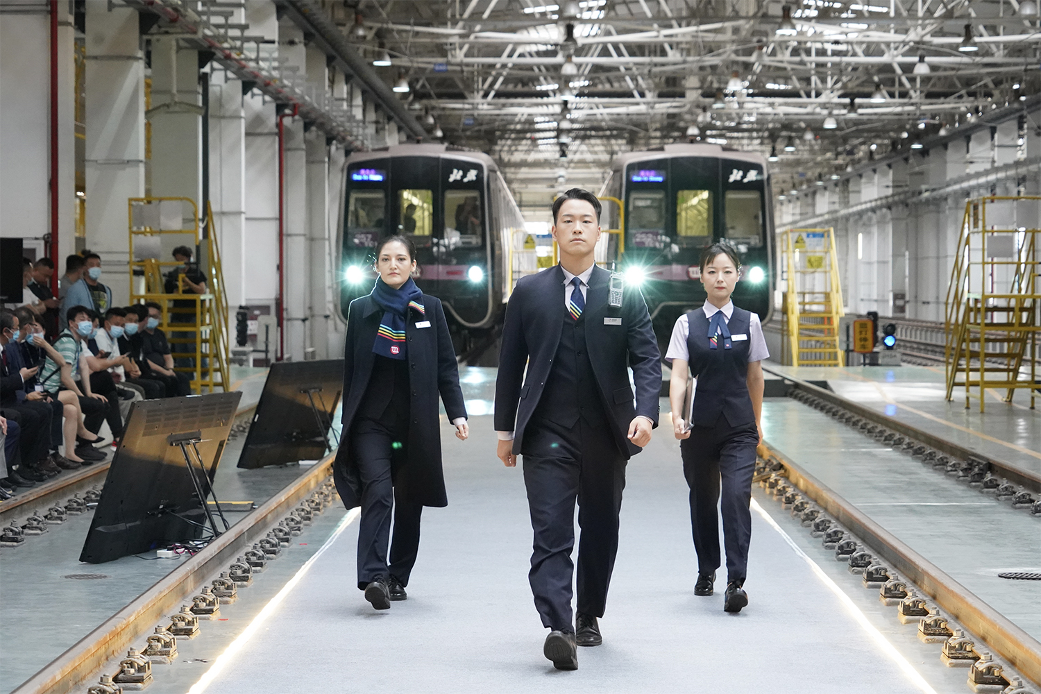 京港地铁发布第二代员工制服