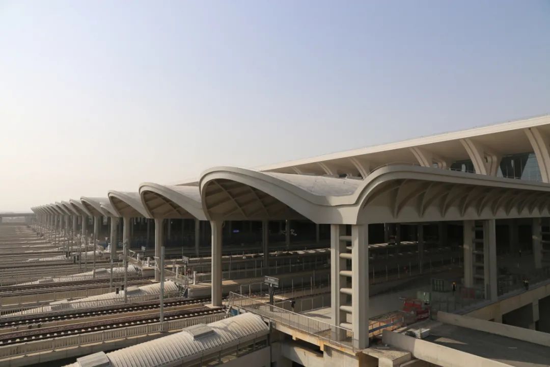 爱了这个高铁大站雨棚藏着中国式浪漫