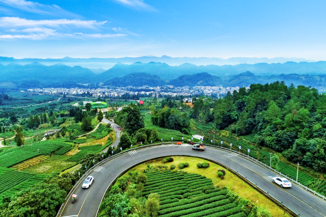 成都美丽乡村路开拓新商机