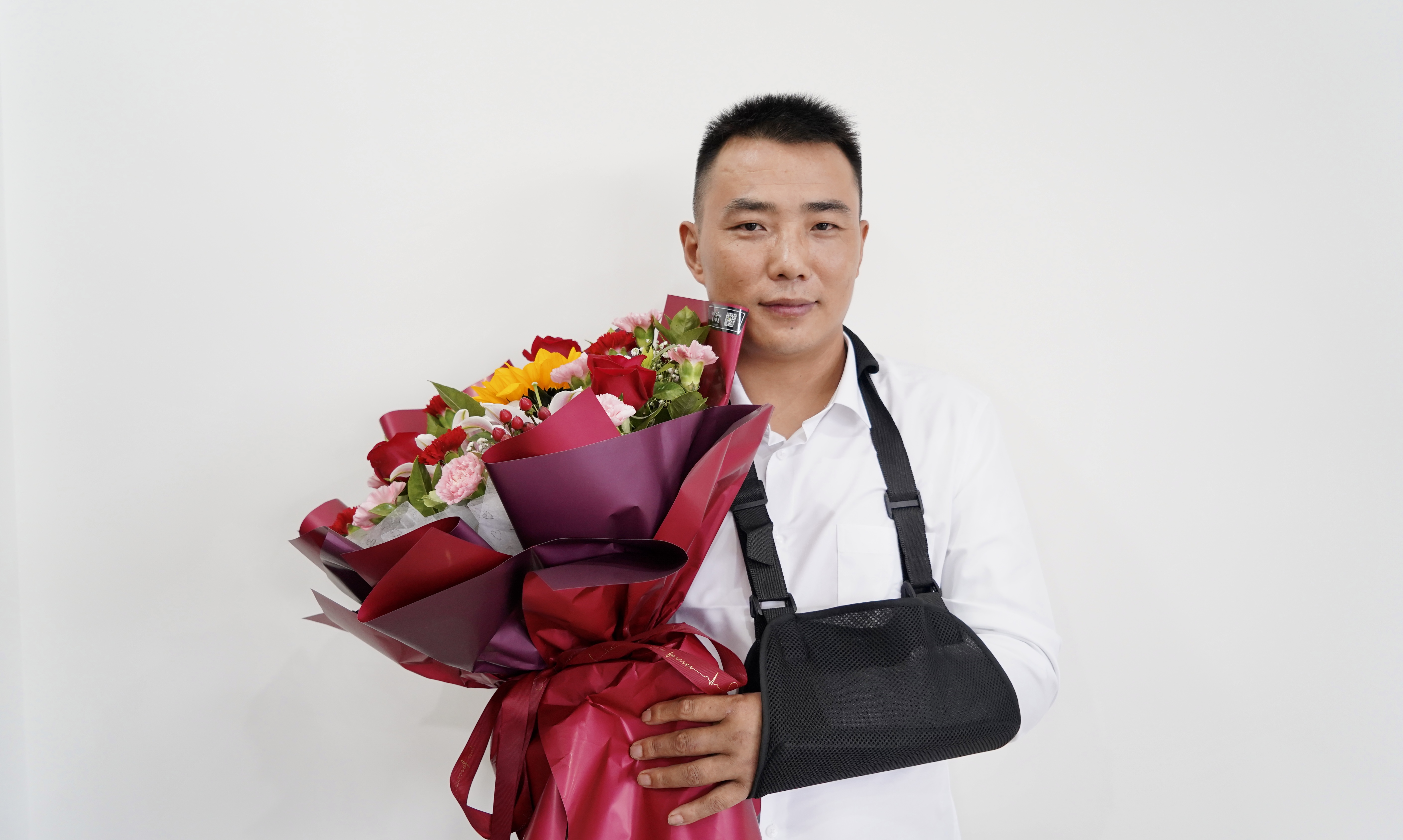 筑起生命之墙——记四川交运集团众城物流有限公司驾驶员杨光银