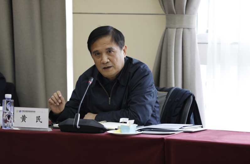 最后,胡希捷对本次沙龙进行了总结.