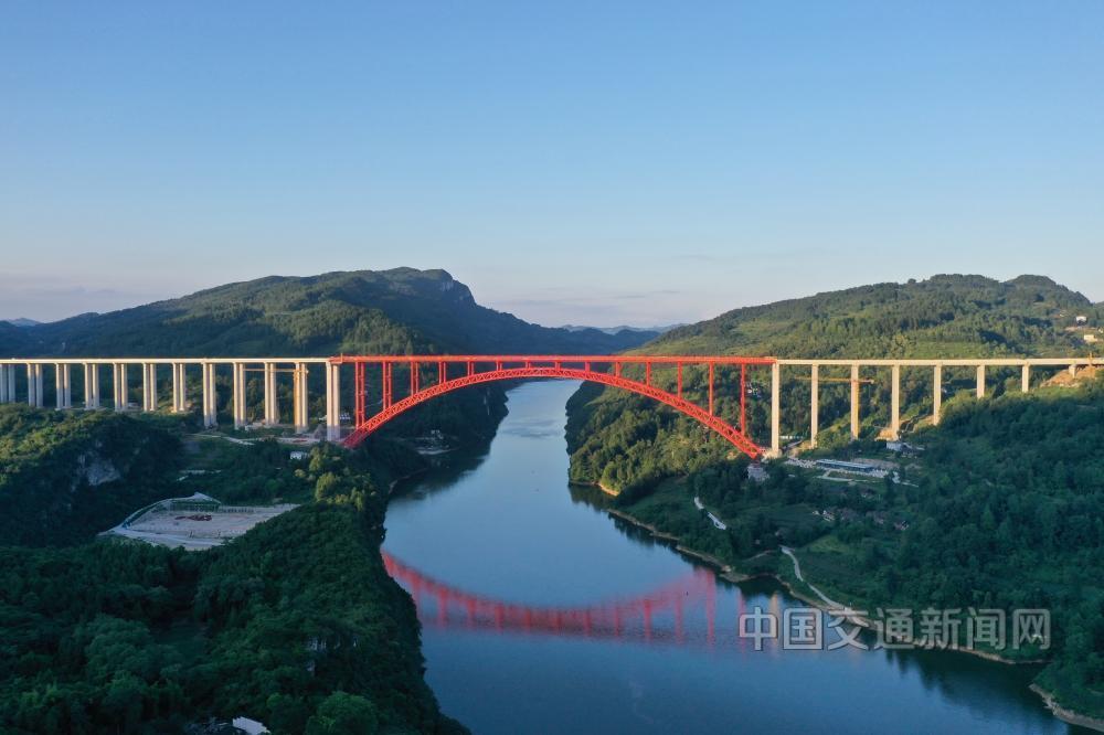 德余高速公路乌江特大桥.