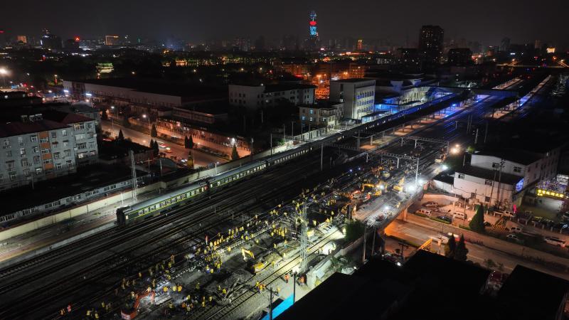 2-2022年8月9日，大明湖站站场改造工程完成升级.jpg
