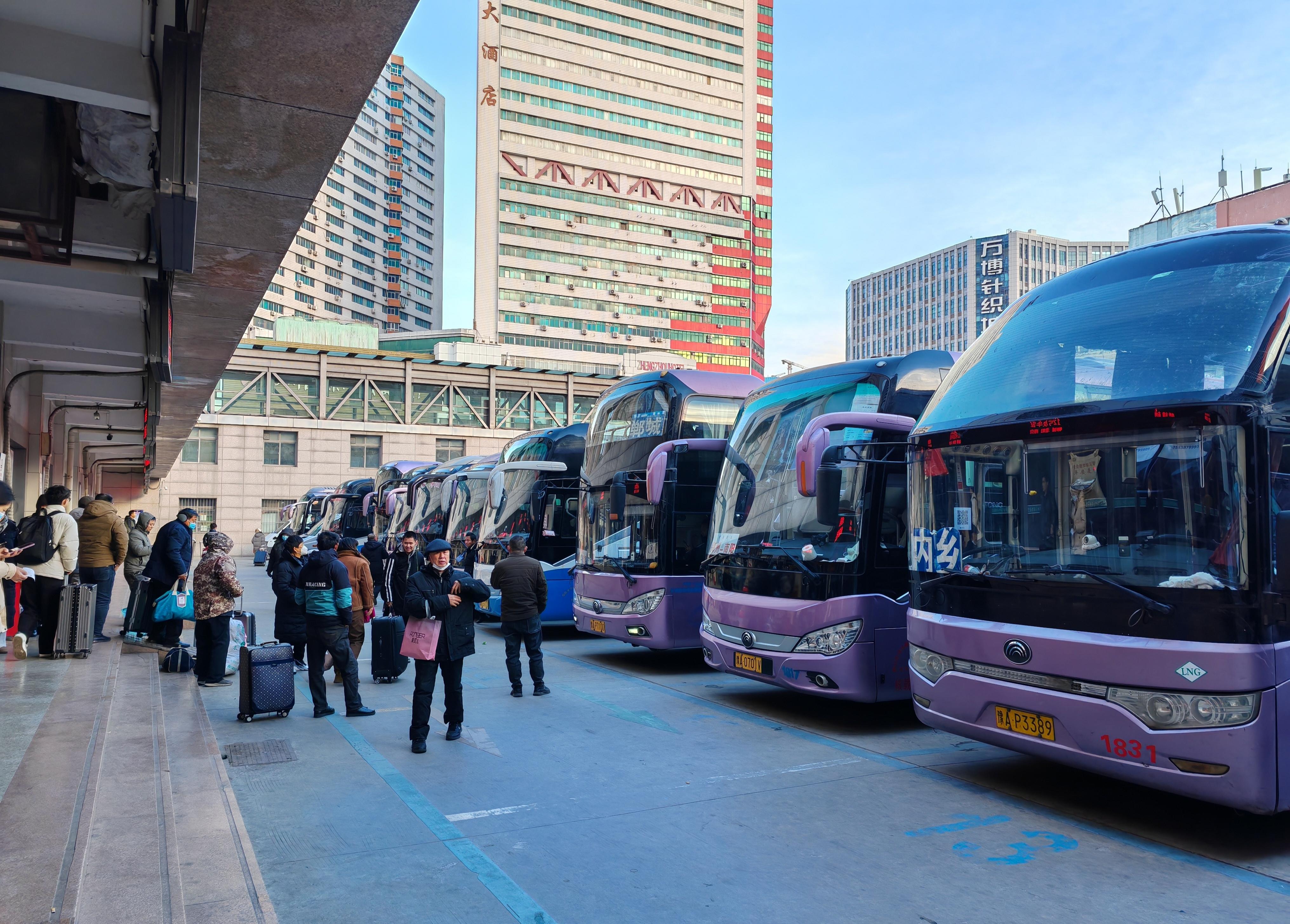 郑州交运准备2600余辆客车迎春运