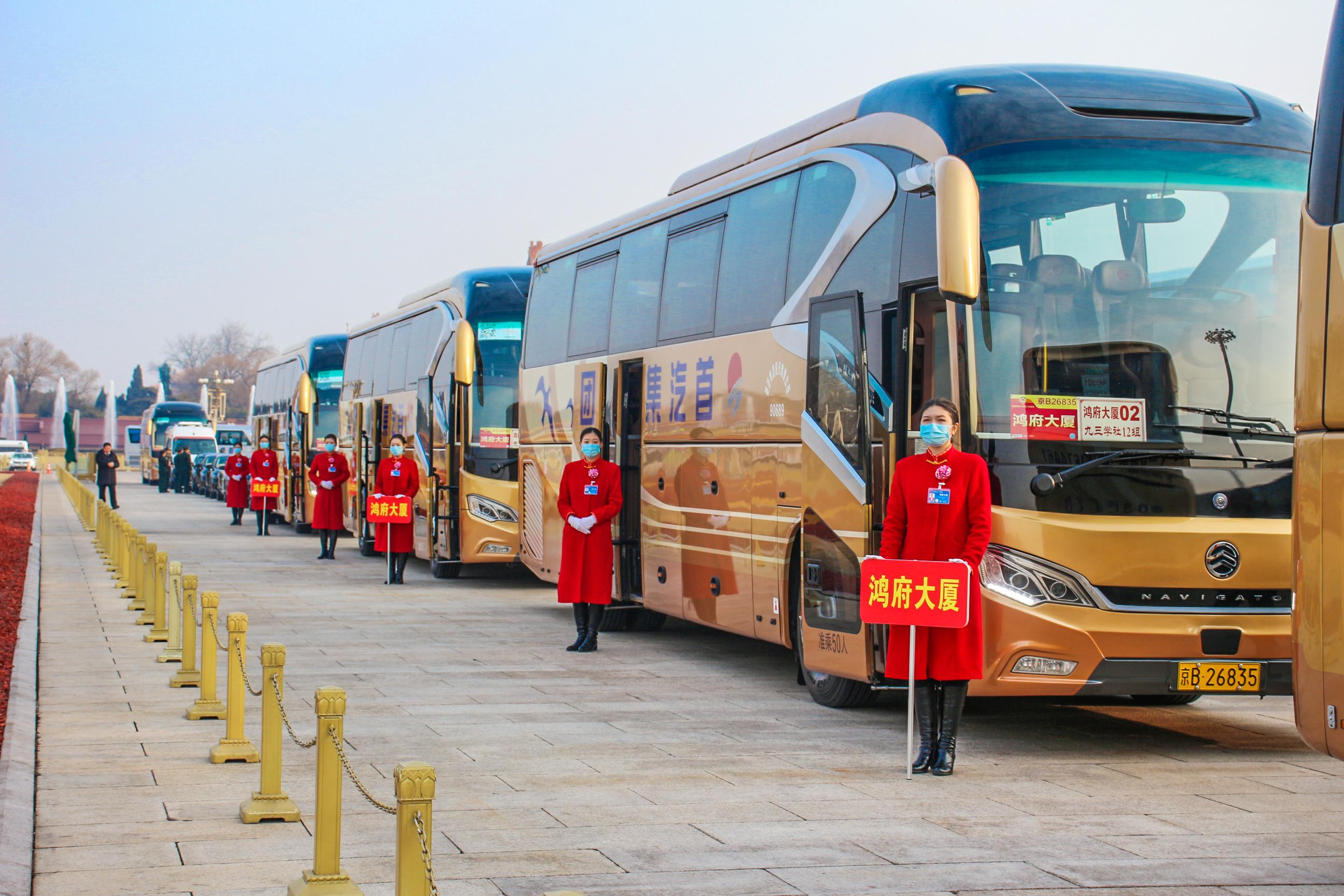 "上会"自主品牌客车:高品质 高效率 硬实力__中国交通新闻网