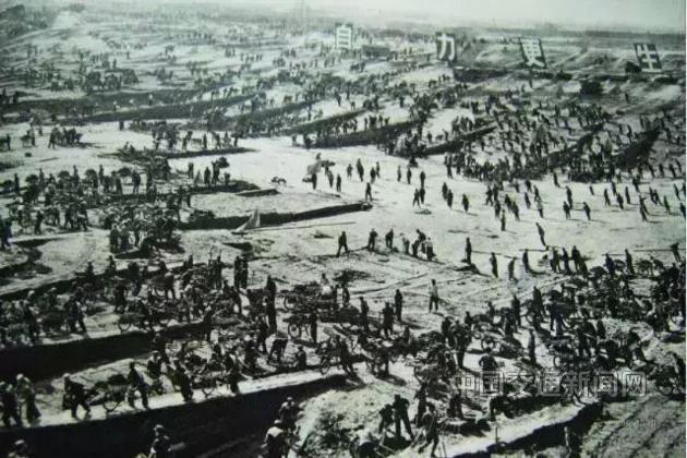 50年代扩建运河.jpeg