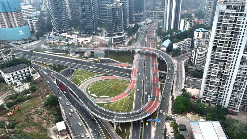 蚂蟥梁立交改造工程正式通车6.jpg