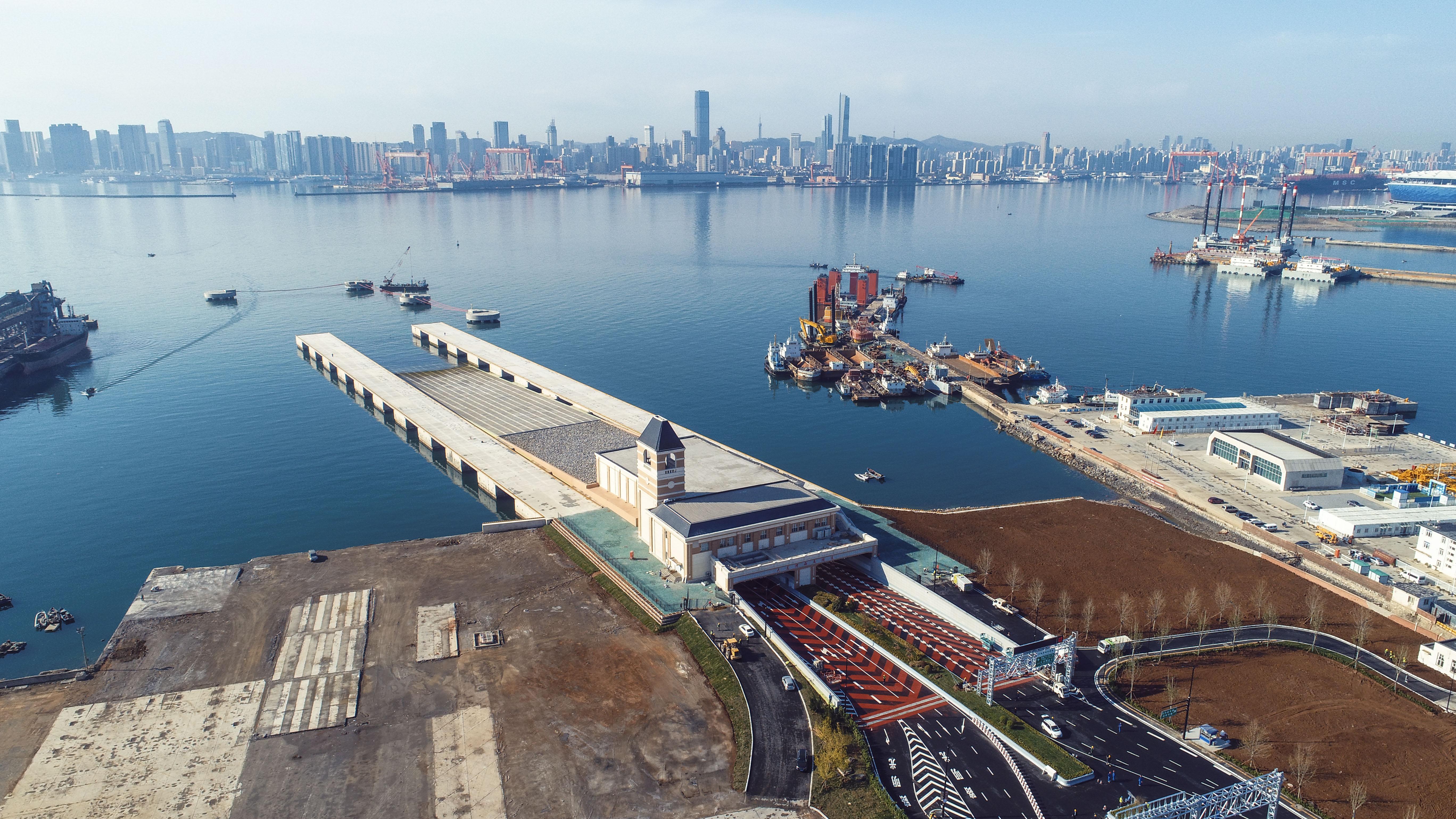 大连湾海底隧道2.jpg