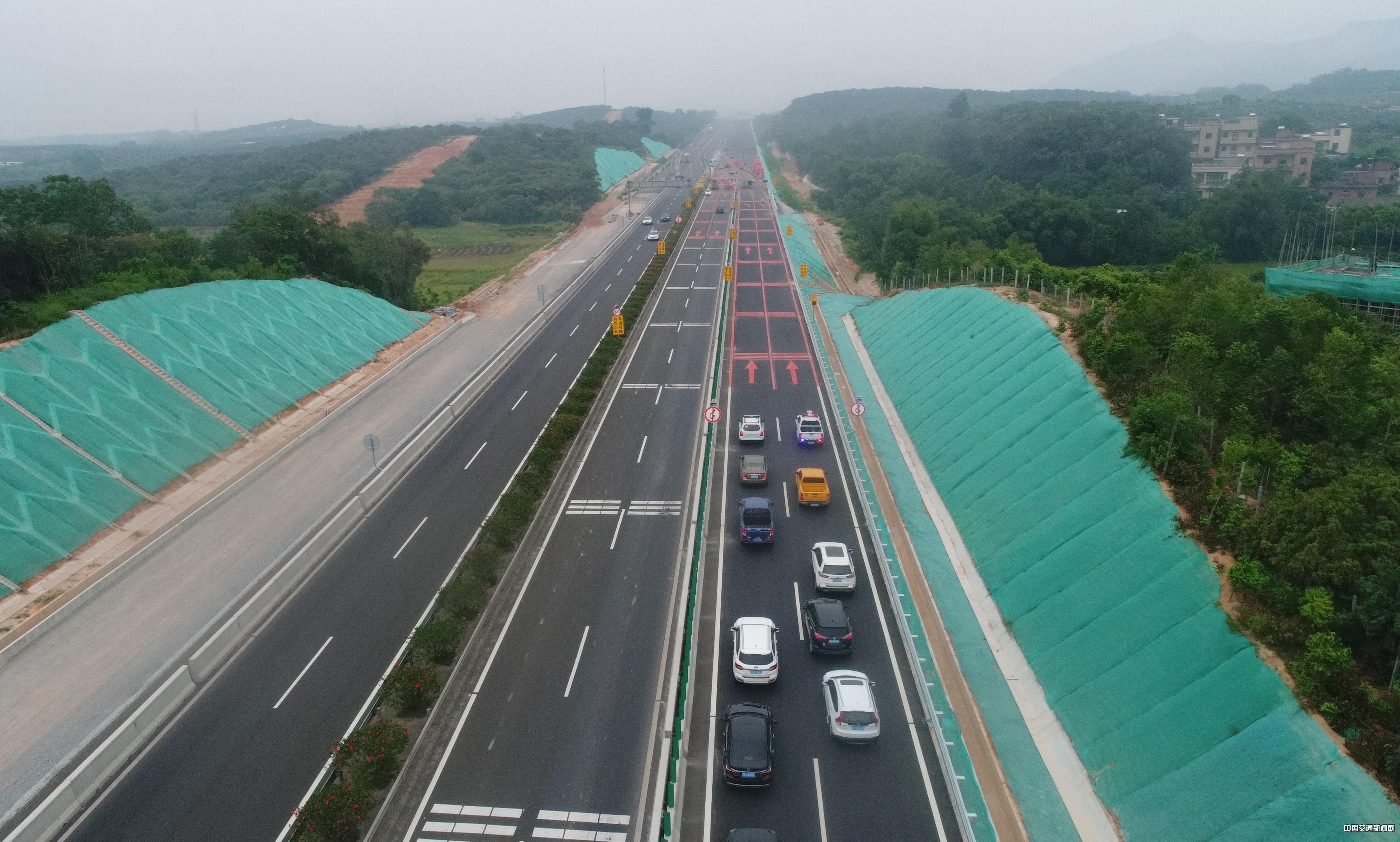 广东茂湛高速改扩建项目完成首次交通转换