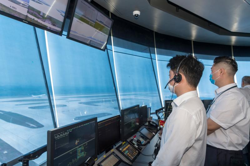 四川西南空管局全力保障成都天府国际机场投运