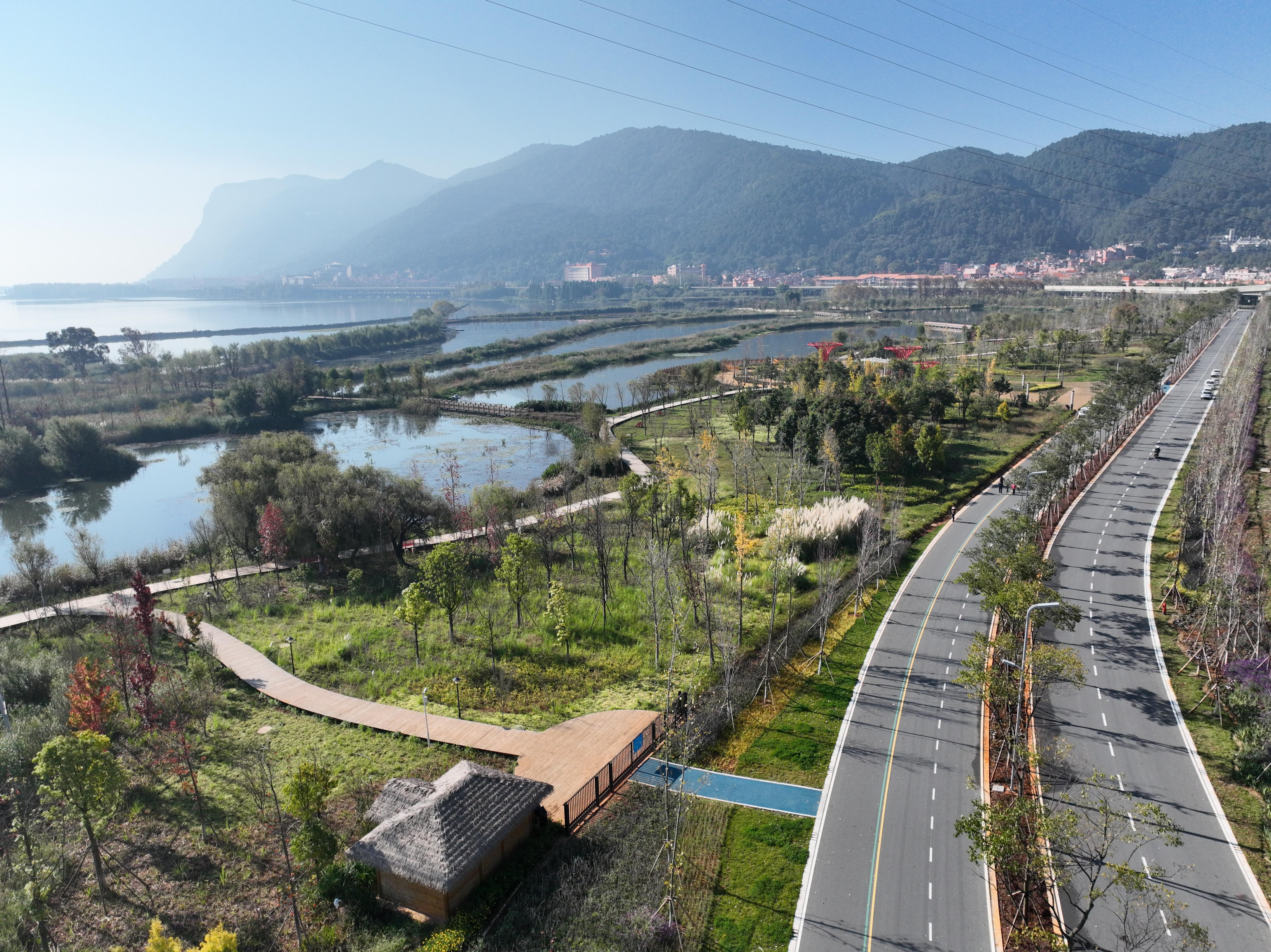 滇池环湖绿道:连起美景 串起幸福