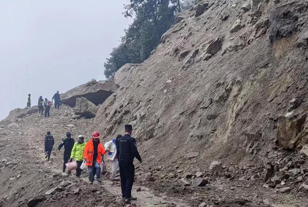 【云南】历时7天!云南独龙江公路解除临时性交通管制