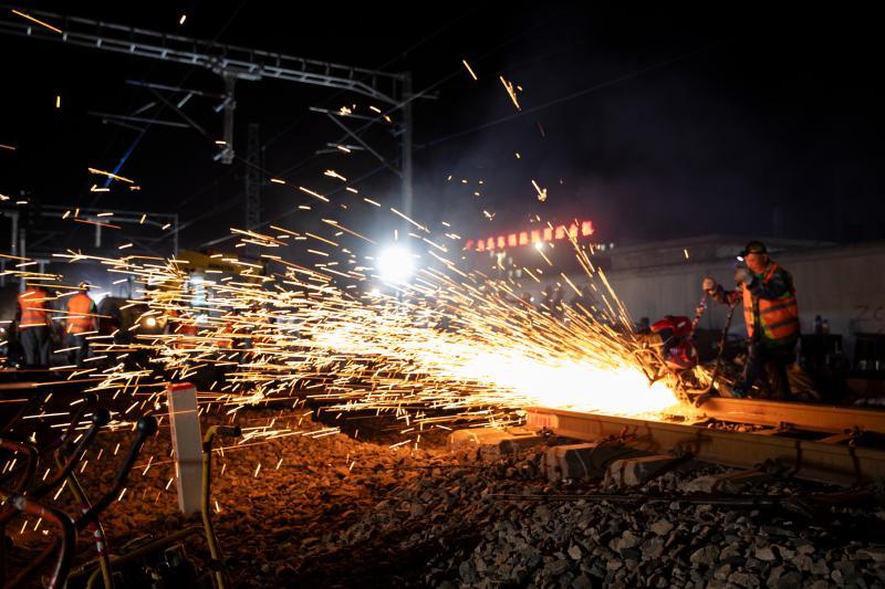 轨道切割 (2).jpg