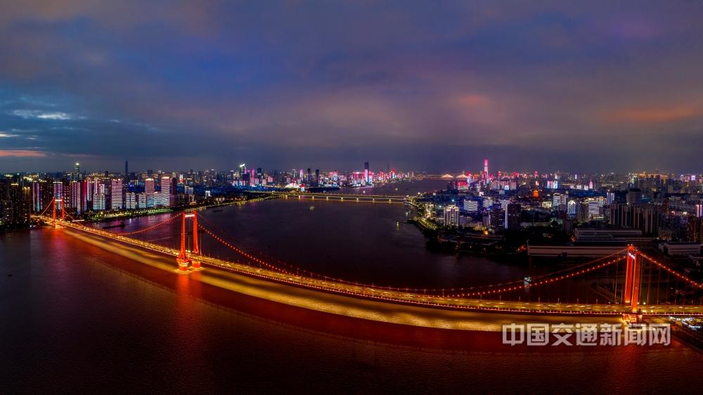 夜色.jpg
