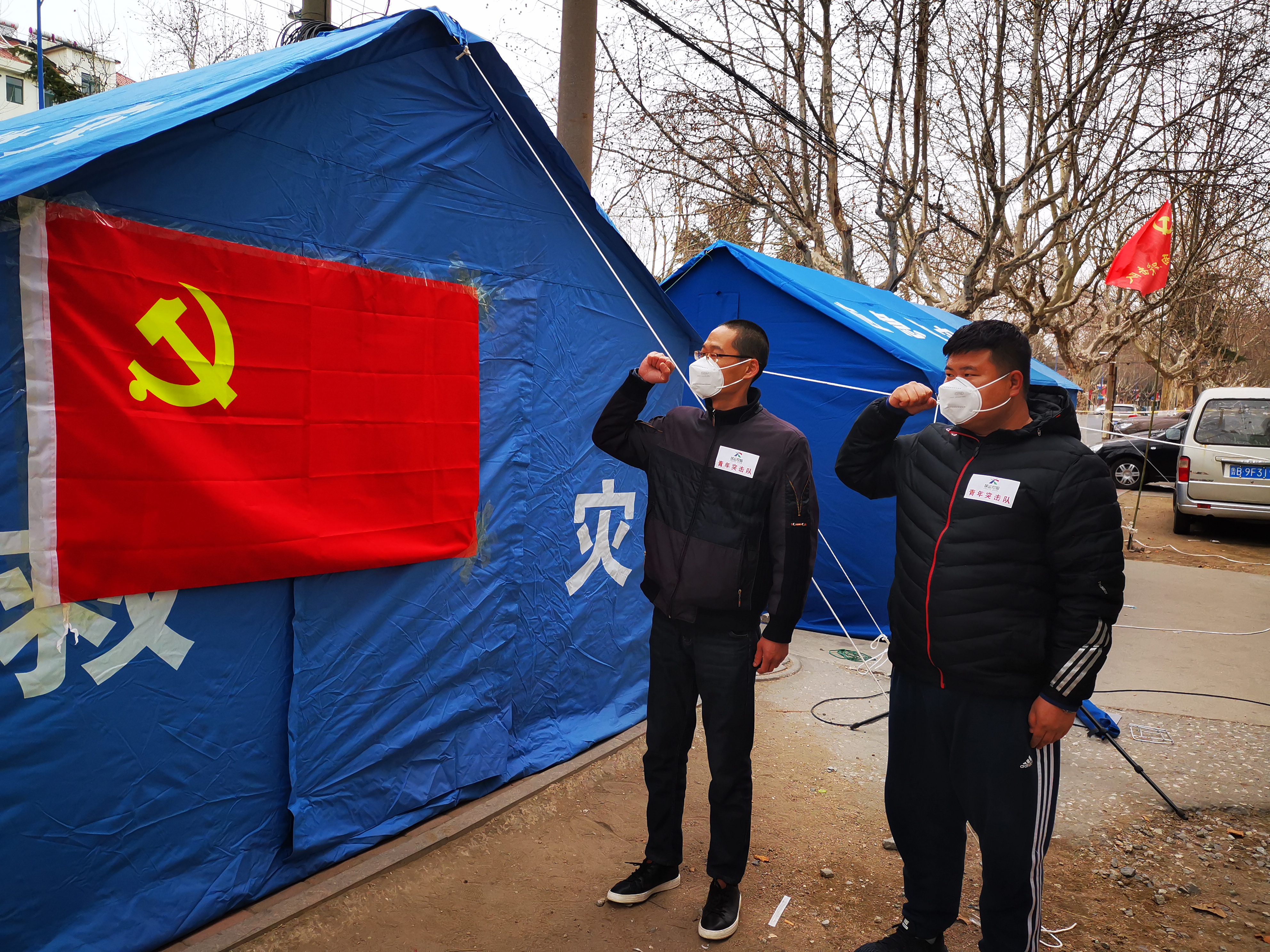 成立临时党支部（冷鹏世右一）.jpg